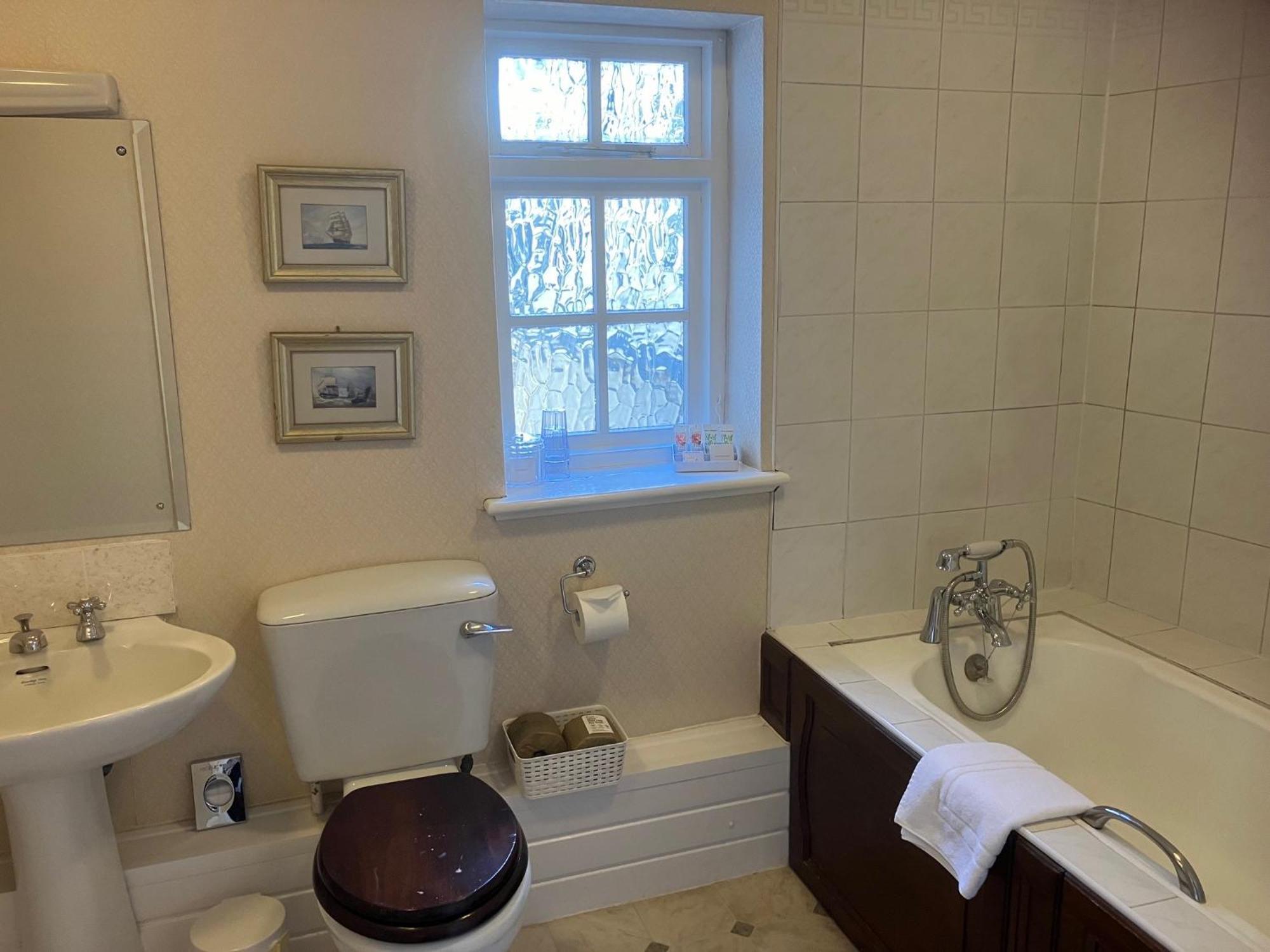 Hotel Chapel House Atherstone Esterno foto