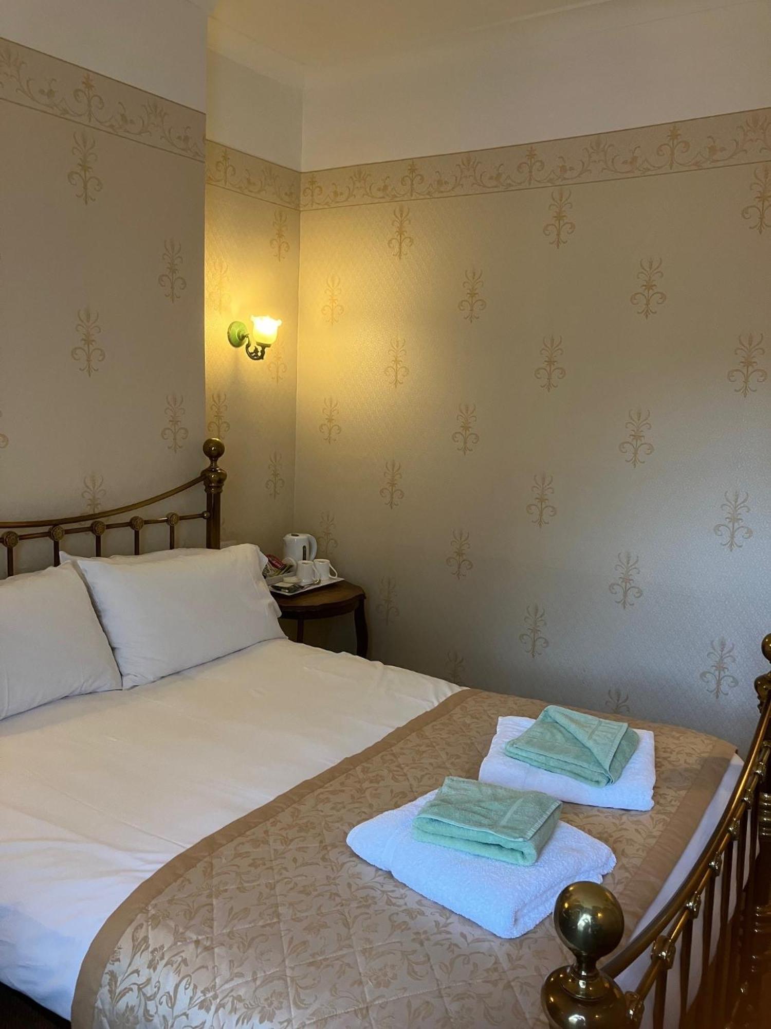 Hotel Chapel House Atherstone Esterno foto