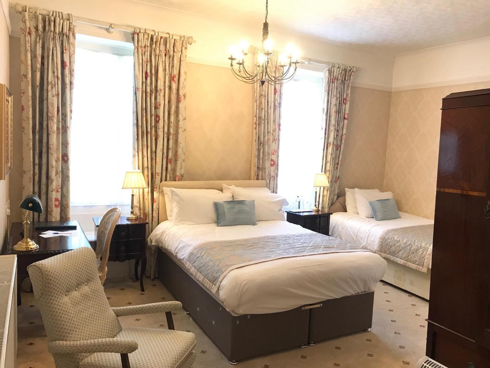 Hotel Chapel House Atherstone Esterno foto